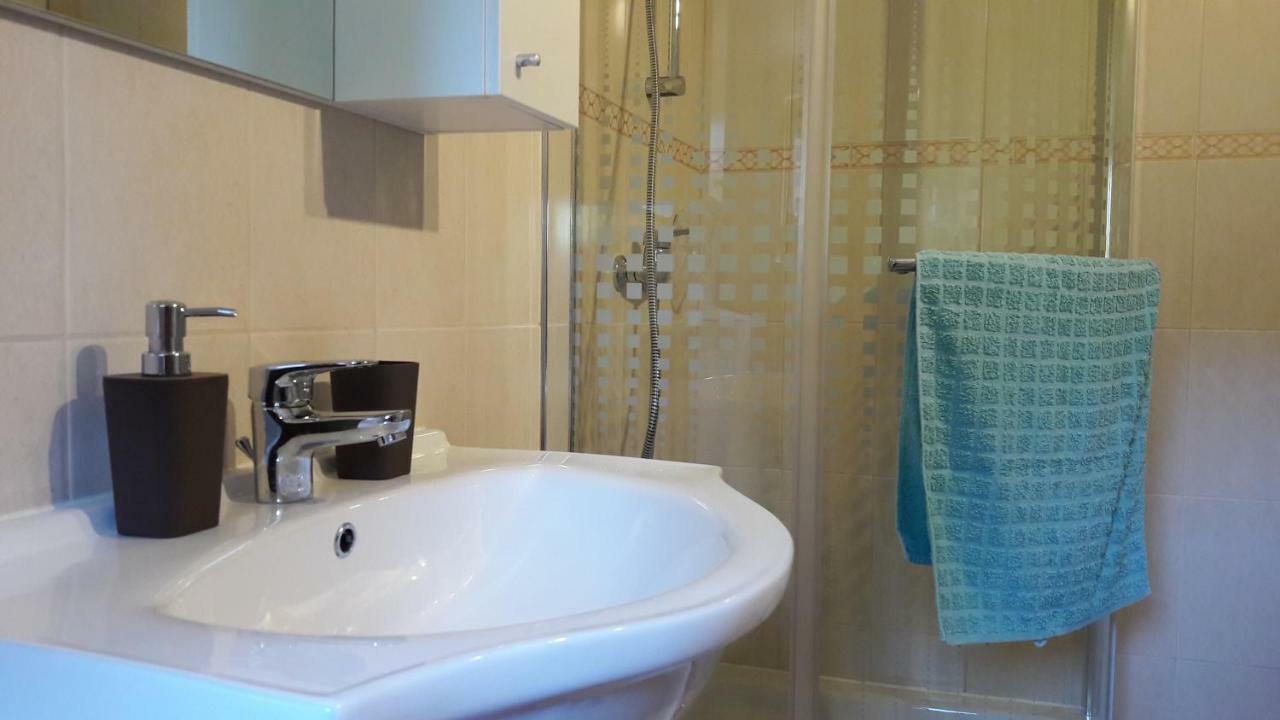 Relax Green House 罗维尼 外观 照片